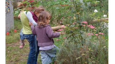 Magazine Symbioses : Éduquer à l'environnement en maternelle